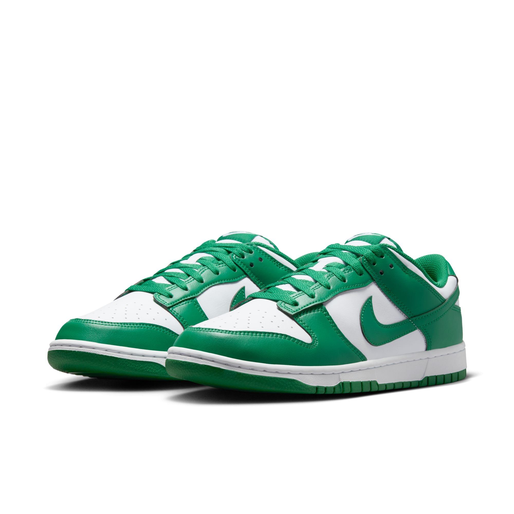 MENS NIKE DUNK LOW RETRO (WHITE/MALACHITE)