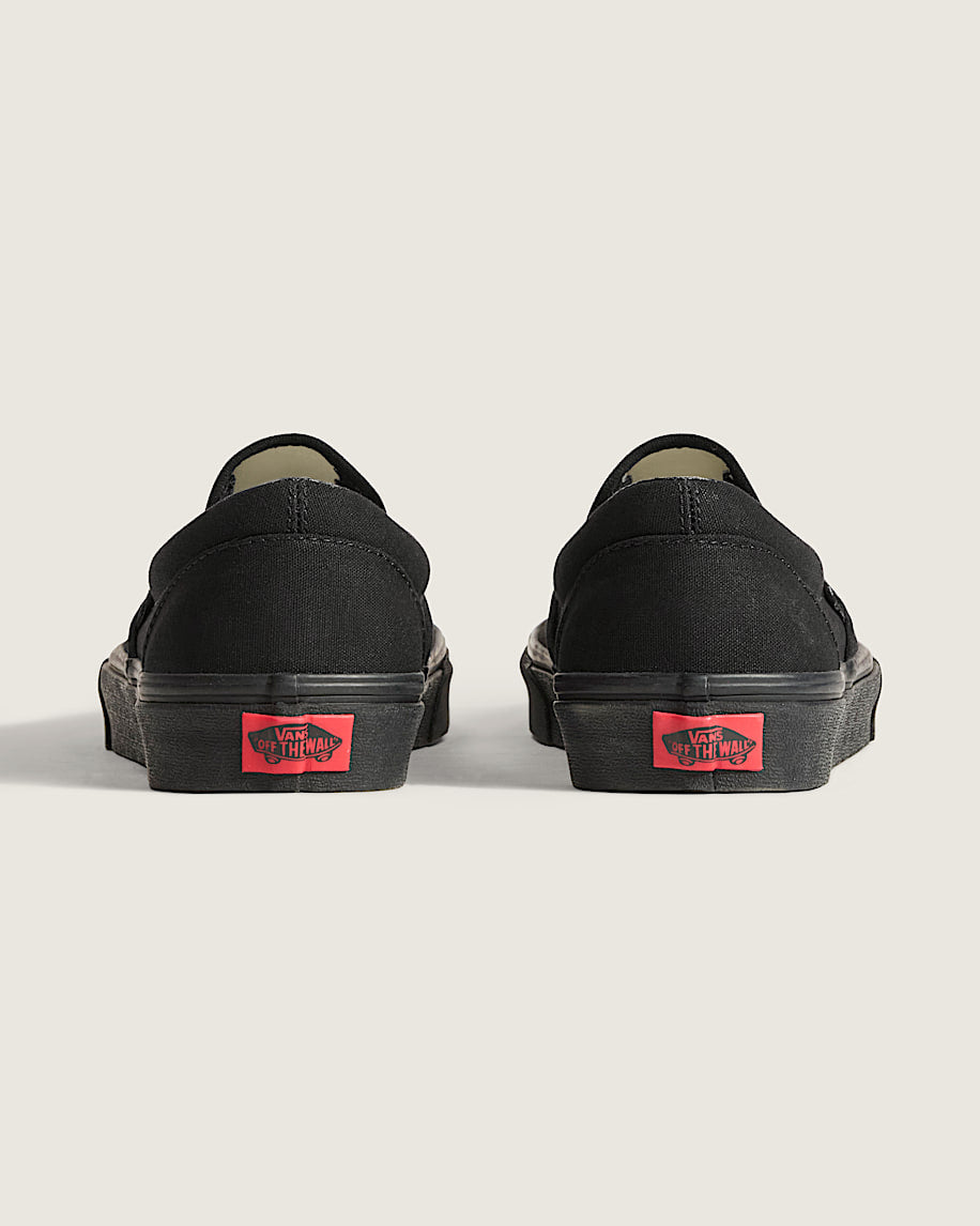 Vans Classic Slip-On (bLACK)