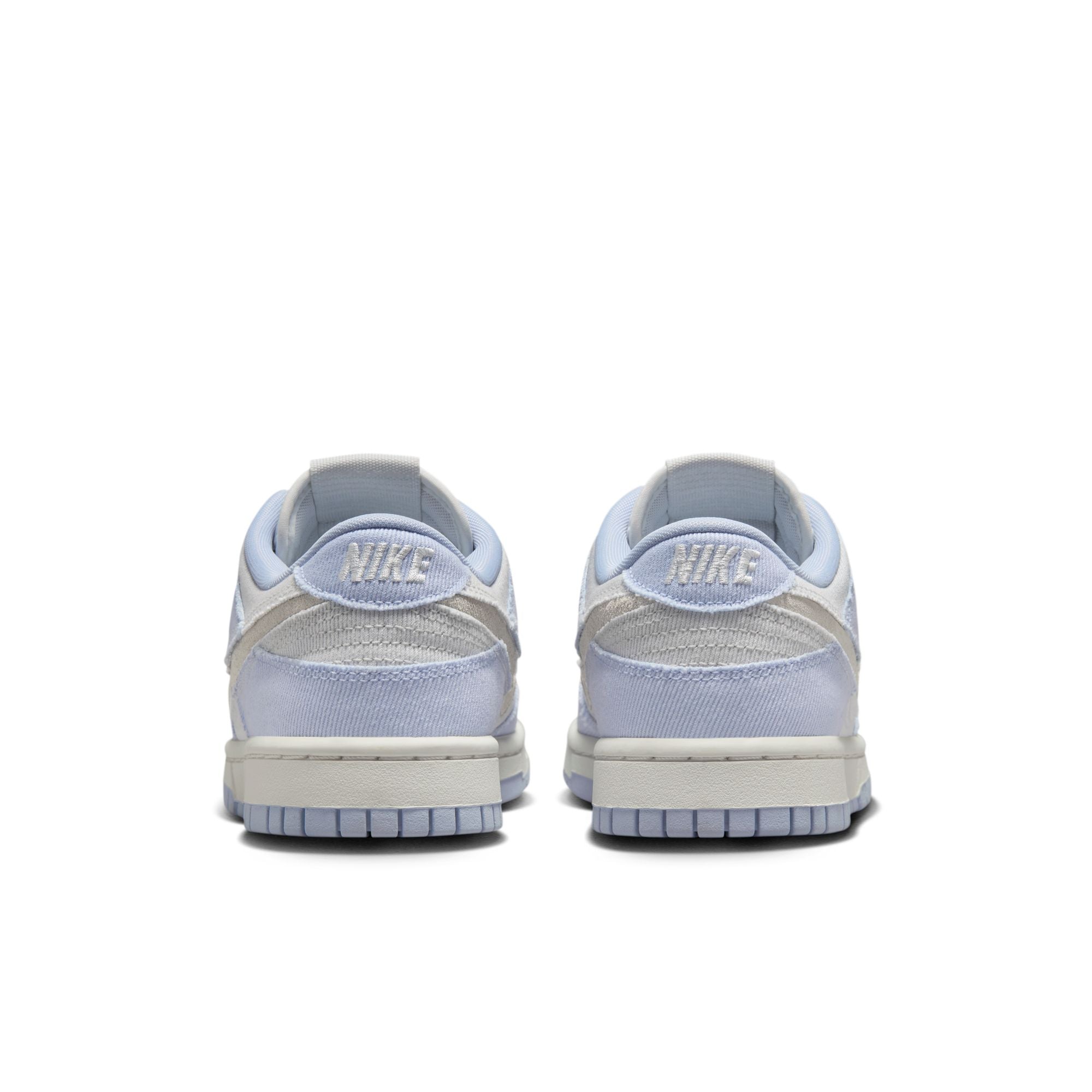 WOMENS NIKE DUNK LOW (GHOST/SUMMIT WHITE/PLATINUM TINT)