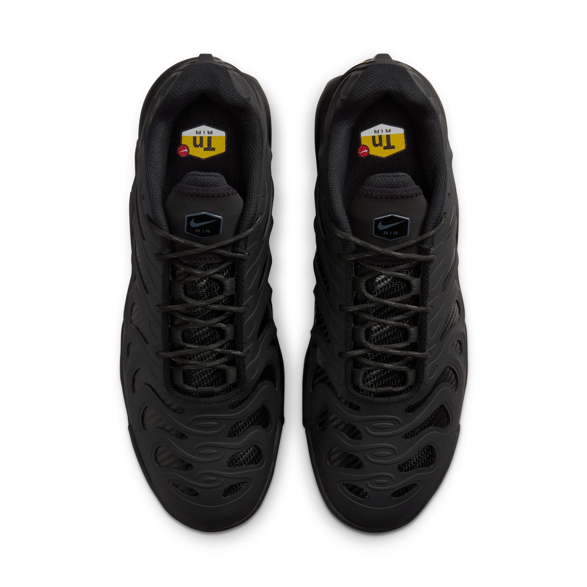 NIKE AIR MAX PLUS DRIFT (BLACK)