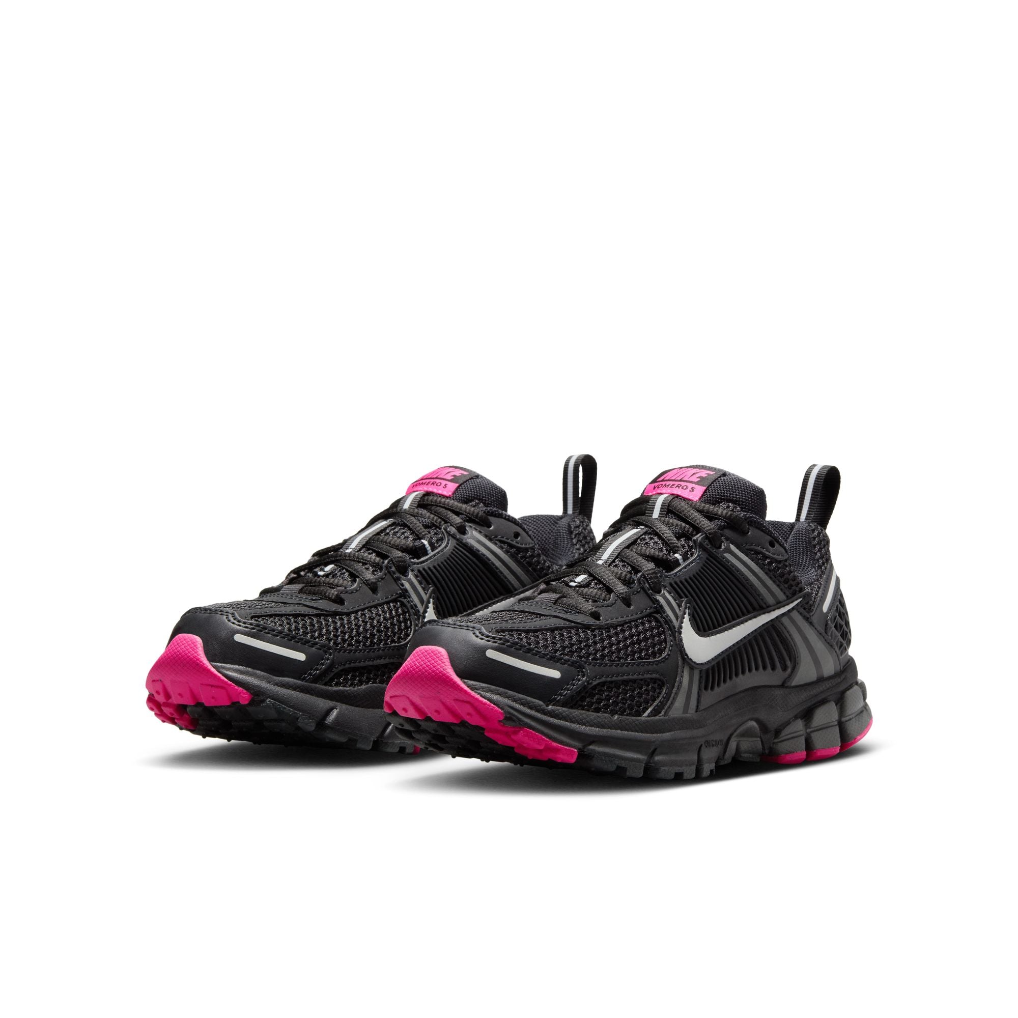KIDS NIKE VOMERO 5 GS (BLACK/MTLC PLATINUM/ANTHRACITE)