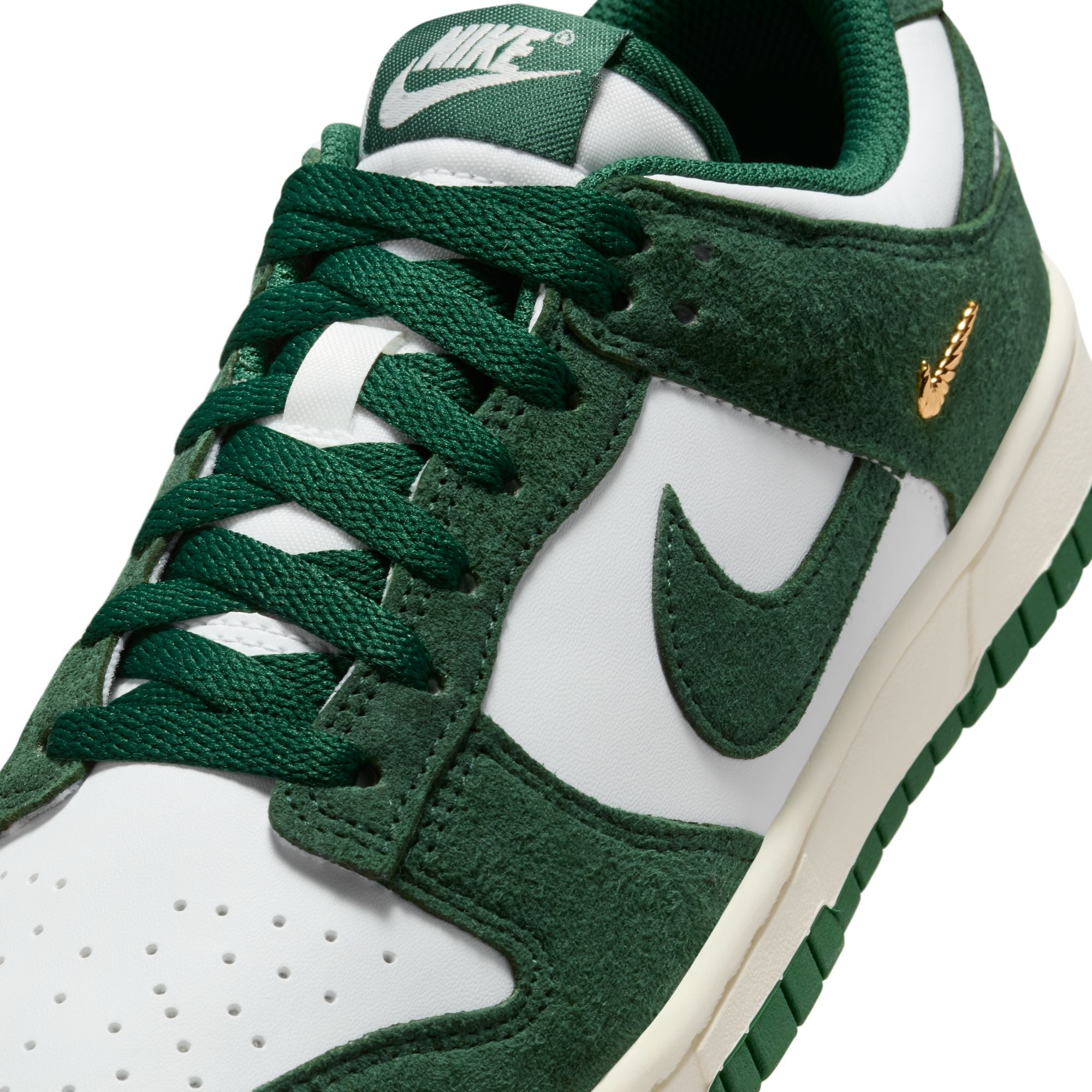 WOMENS NIKE DUNK LOW (SUMMIT WHITE/GORGE GREEN/SAIL)
