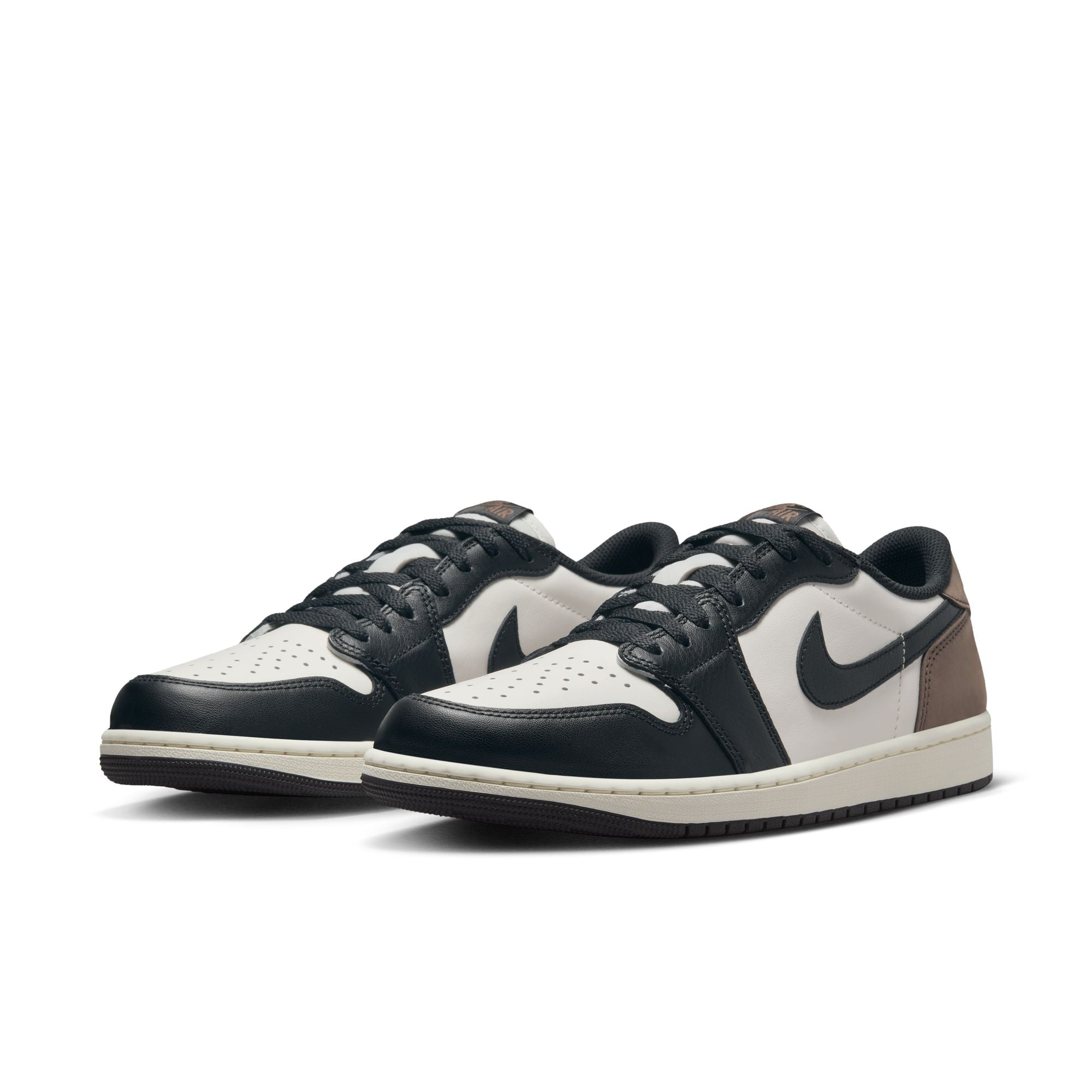 MENS AIR JORDAN 1 RETRO LOW OG (MOCHA)