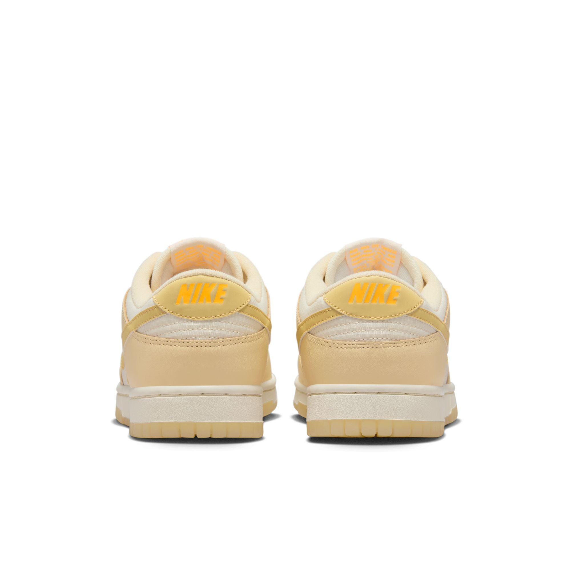 WOMENS NIKE DUNK LOW (MUSLIN/TEAM GOLD)