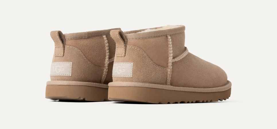 KIDS UGG CLASSIC ULTRA MINI (SAND)