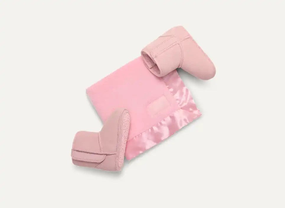 BABY UGGS CLASSIC AND LOVEY (RIBBON CANDY)