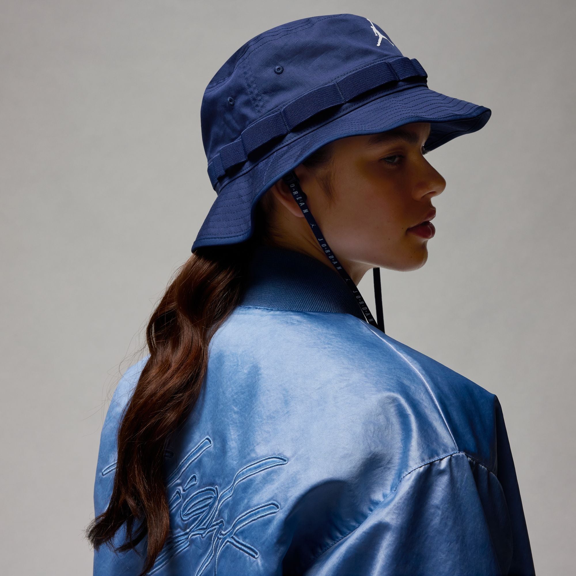 JORDAN APEX BUCKET HAT (MIDNIGHT NAVY)