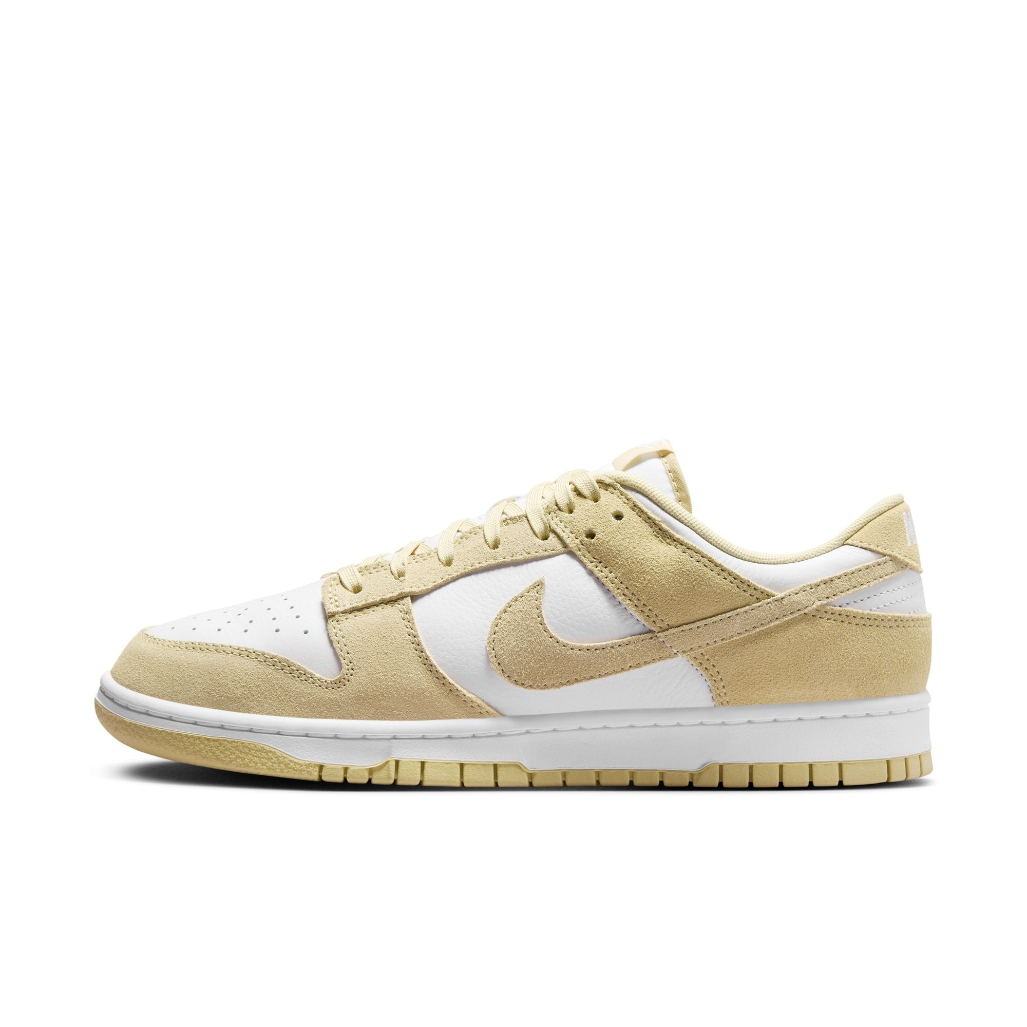 MENS NIKE DUNK LOW RETRO SE (TEAM GOLD)