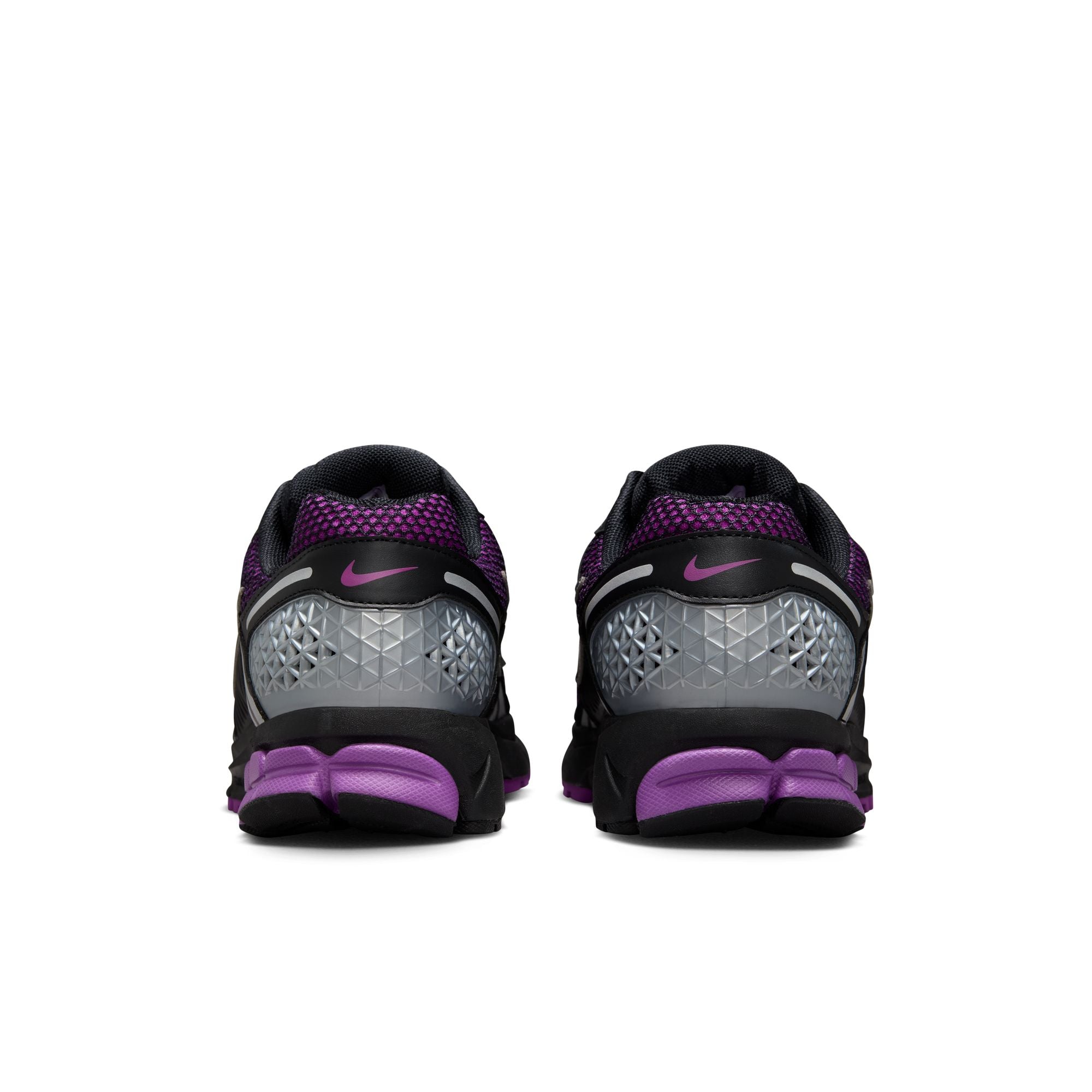 MENS NIKE ZOOM VOMERO 5 (VIVID PURPLE/BLACK/METALLIC SILVER)