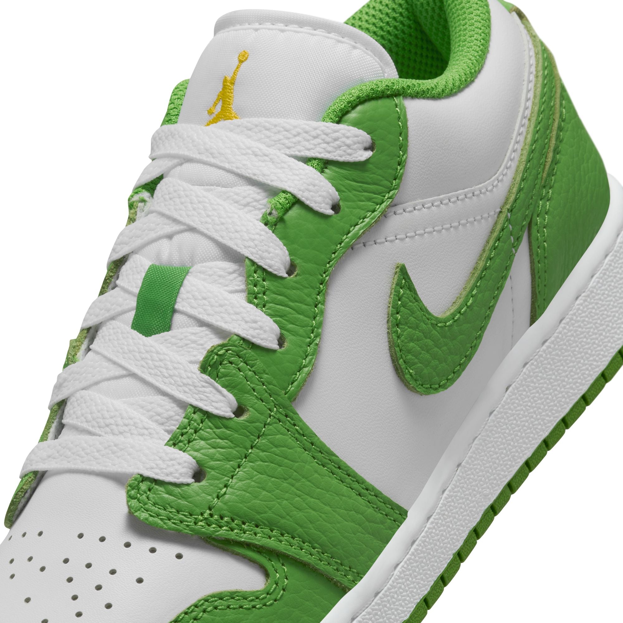 KIDS AIR JORDAN 1 LOW SE BG (WHITE/CHLOROPHYLL)