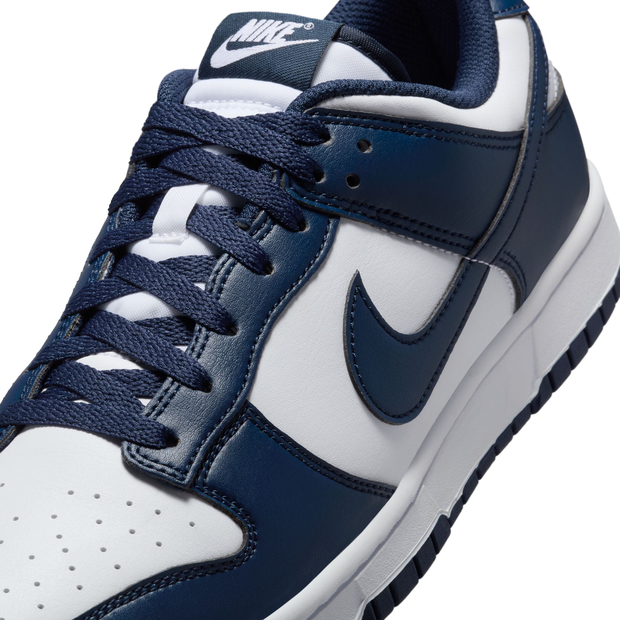 MENS NIKE DUNK LOW RETRO (WHITE/MIDNIGHT NAVY)